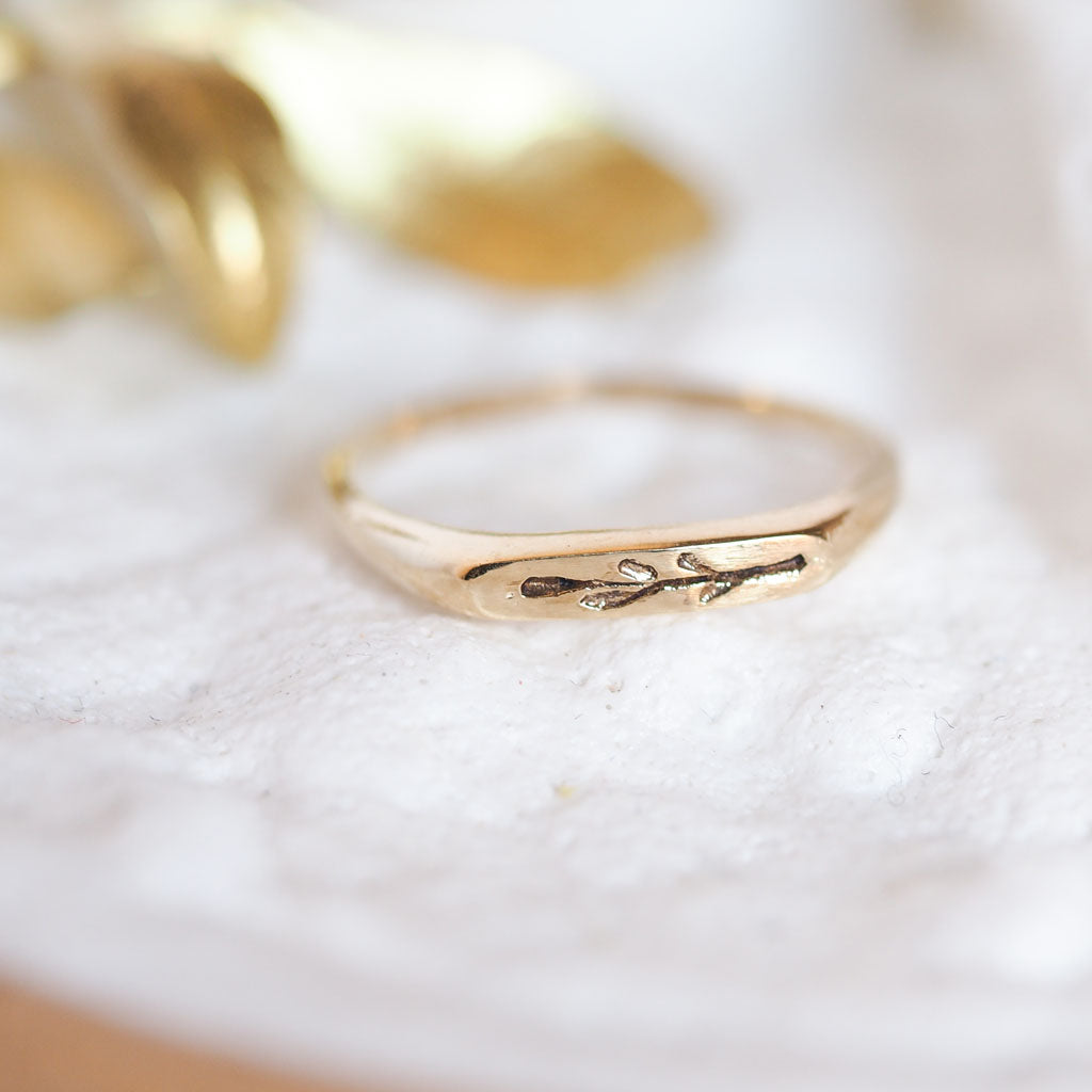 Thin 10K gold Lily stackable signet