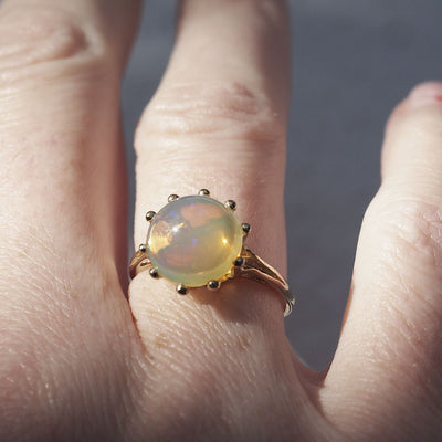 3 ct Vintage round Opal Solitaire ring