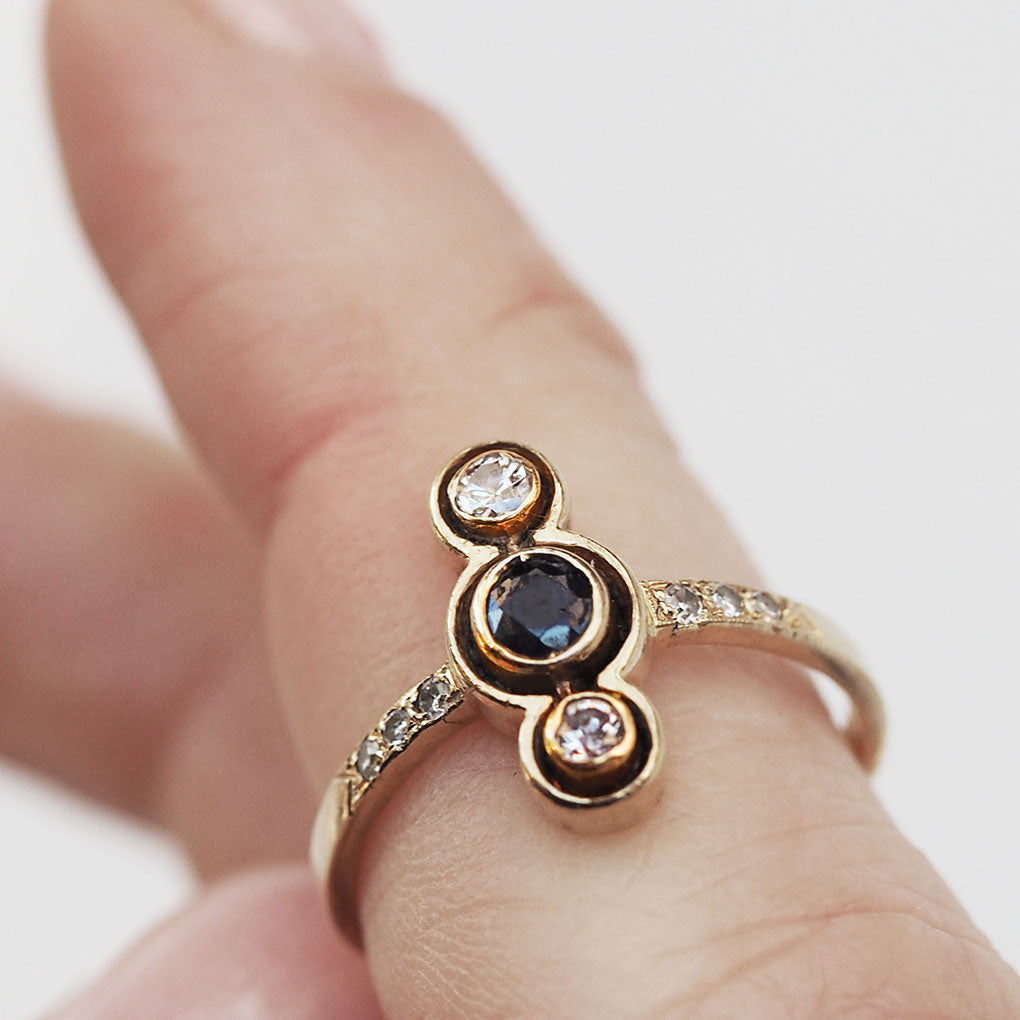 Art Deco Blue Sapphire and Diamond original vintage ring