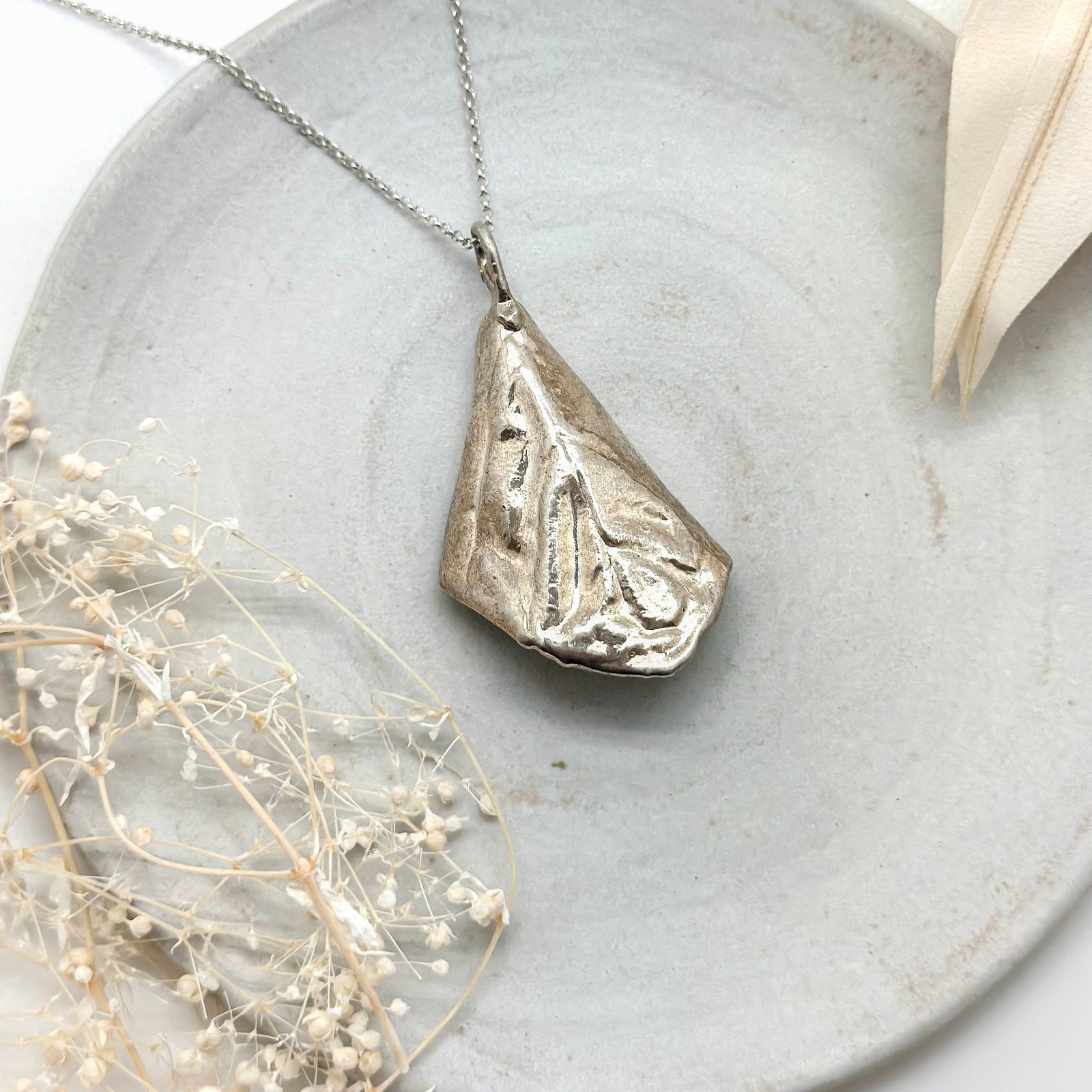 Curled silver Leaf Necklace