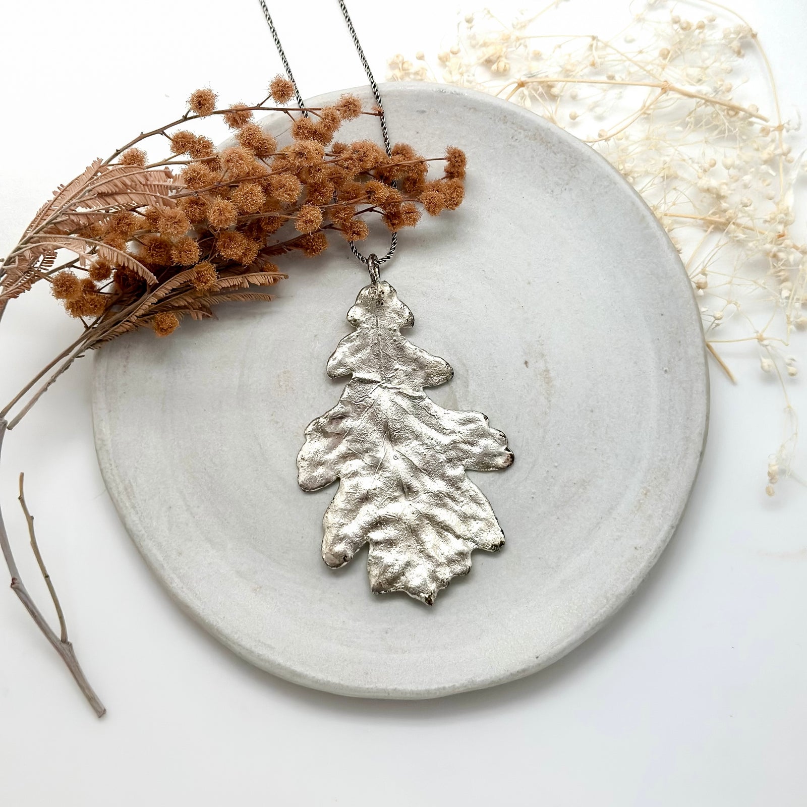 Metallized Silver Oak leaf Necklace
