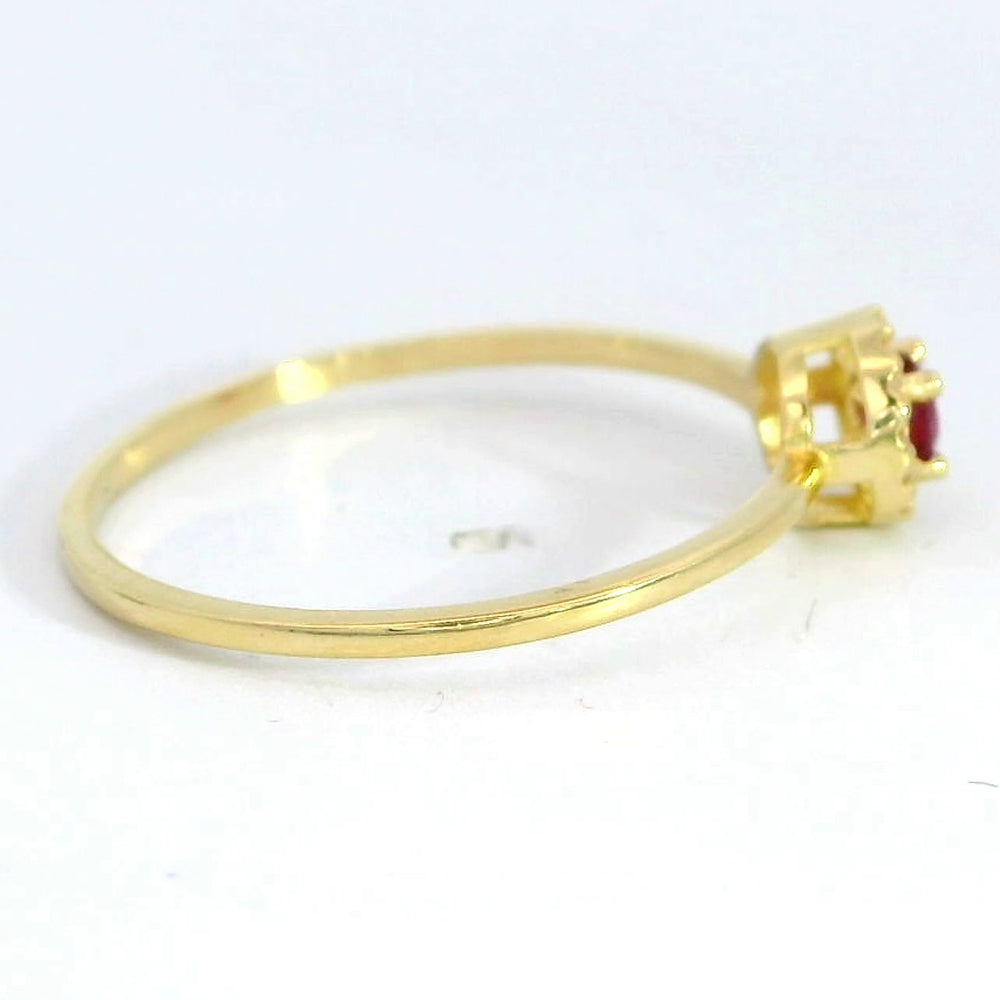 18K Gold 3 mm rubi and white topaz ring