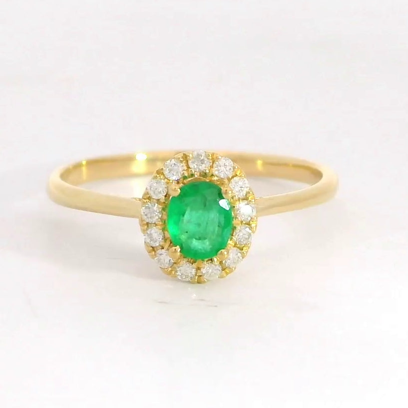 Oval Emerald Diamond 18K Princess Diana Ring