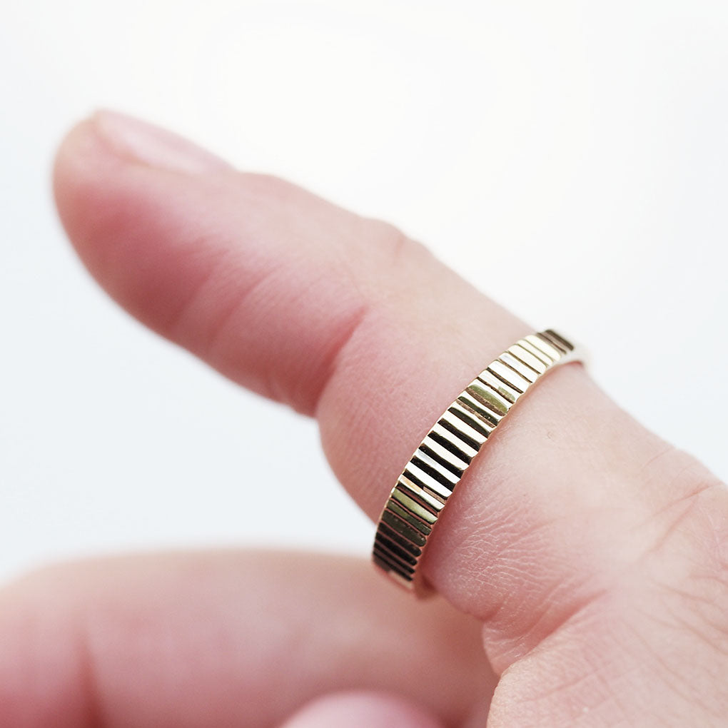 Ridge textured 14K gold band