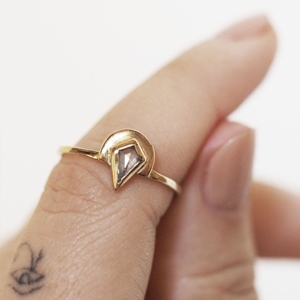 Salt and Pepper small Kite Diamond 18K Gold Ring