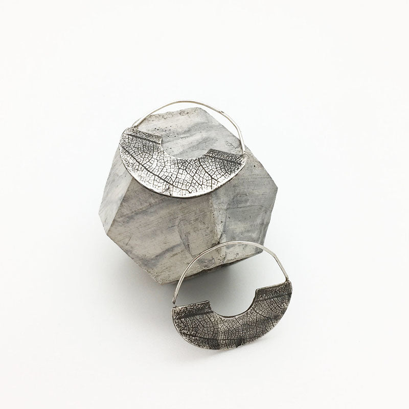 Round Leaf Textured Earrings